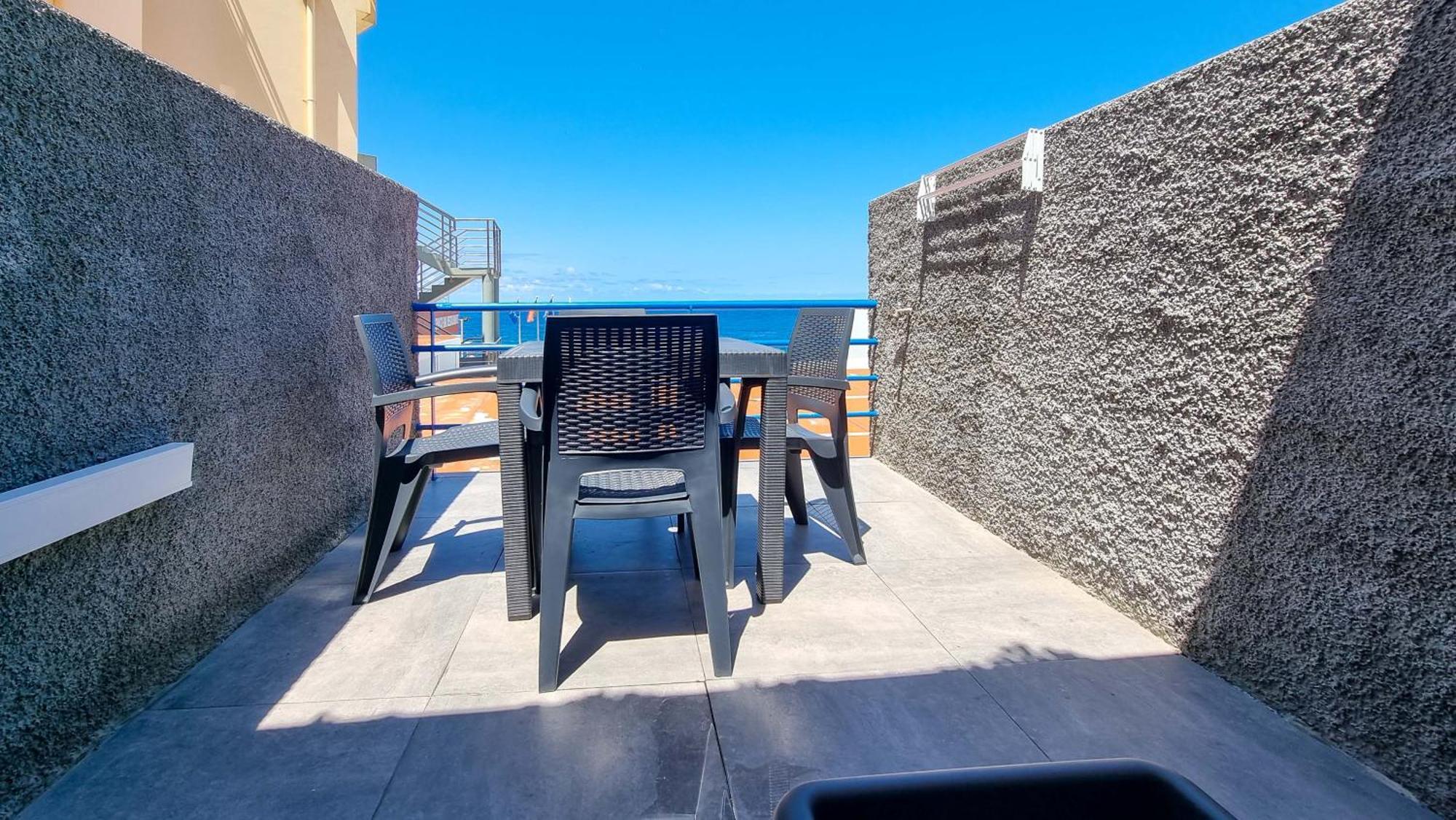 The Jolie - Apartments By The Ocean ปอร์โต โมนิซ ภายนอก รูปภาพ